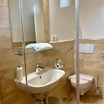 Sziget23 Guest house Abrahamhegy