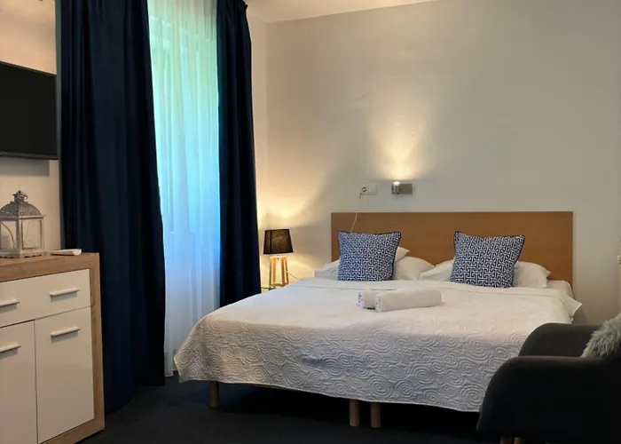 Sziget23 Pensionat Ábrahámhegy